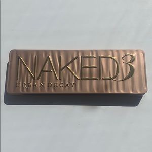 Urban Decay Naked 3 Pallet!!